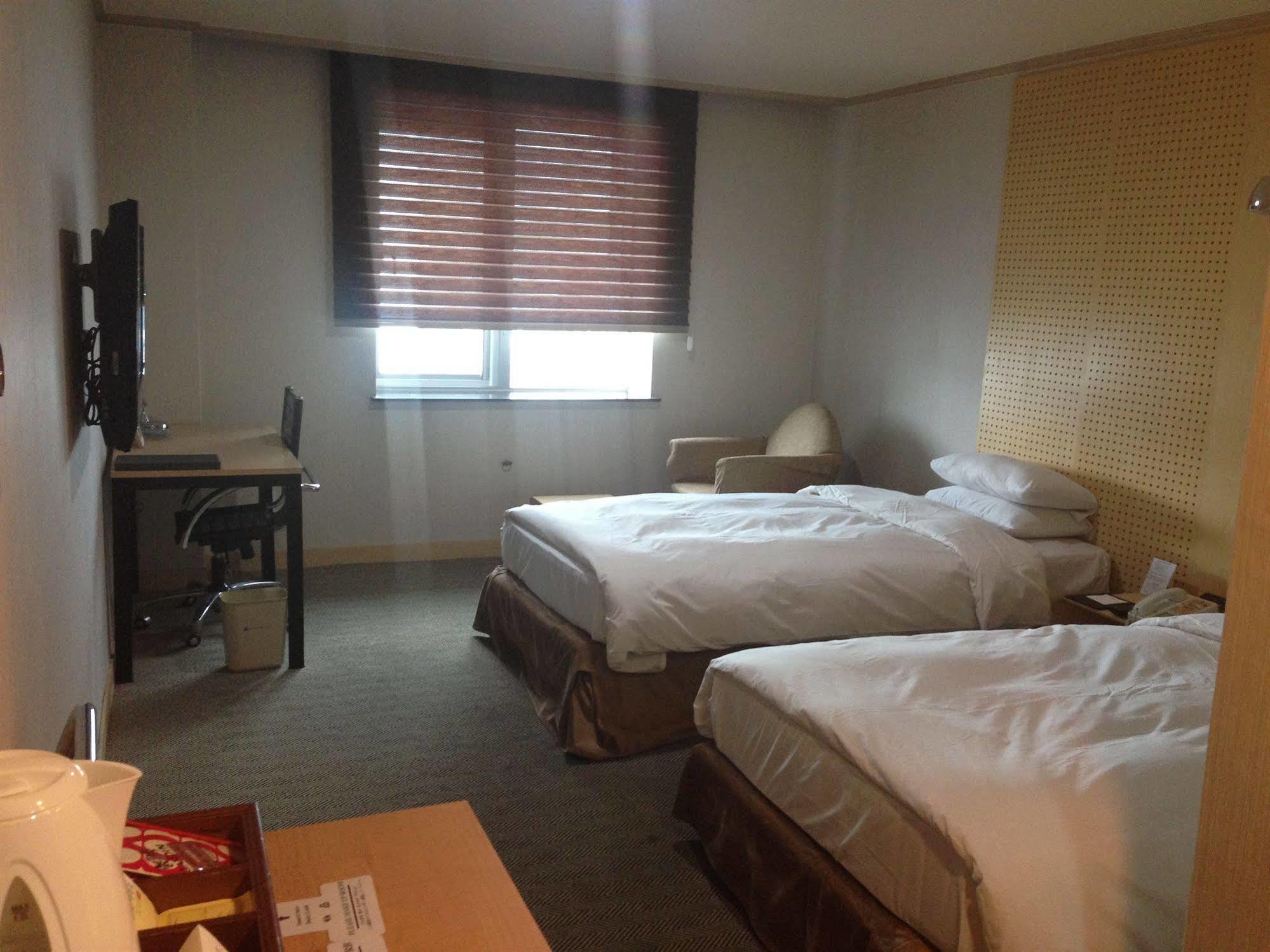 Changwon Hotel Εξωτερικό φωτογραφία