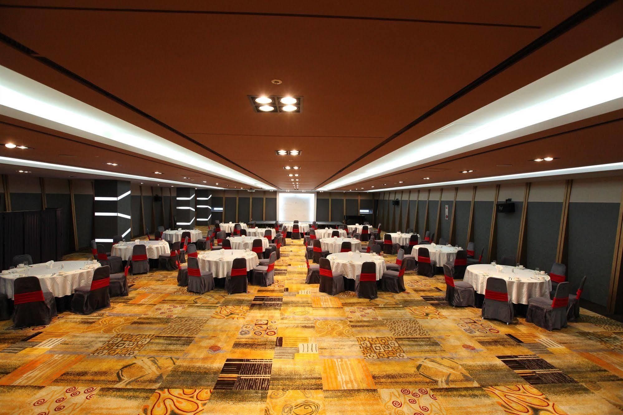Changwon Hotel Εξωτερικό φωτογραφία