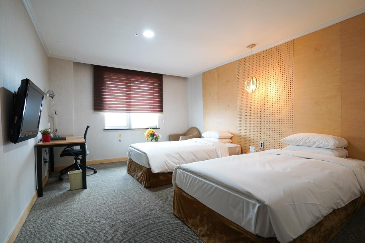 Changwon Hotel Εξωτερικό φωτογραφία